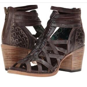 FREEBIRD BY STEVEN Penny Leather Heeled Sandals 9